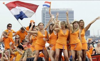 Evolution of the Dutch Nation