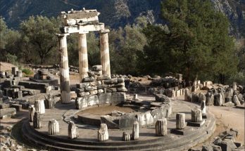 Delphi Full-Day Trip from Athens