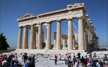 The Acropolis: The Nucleus of Early Greek towns