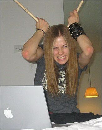 Avril Lavigne Picture 31