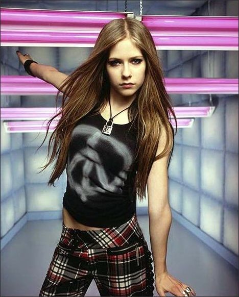 Avril Lavigne Picture 45