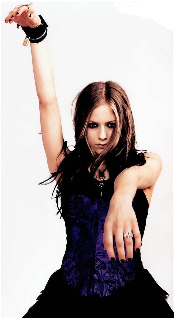 Avril Lavigne Picture 95