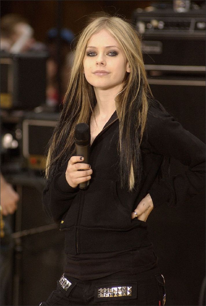 Avril Lavigne Picture 154