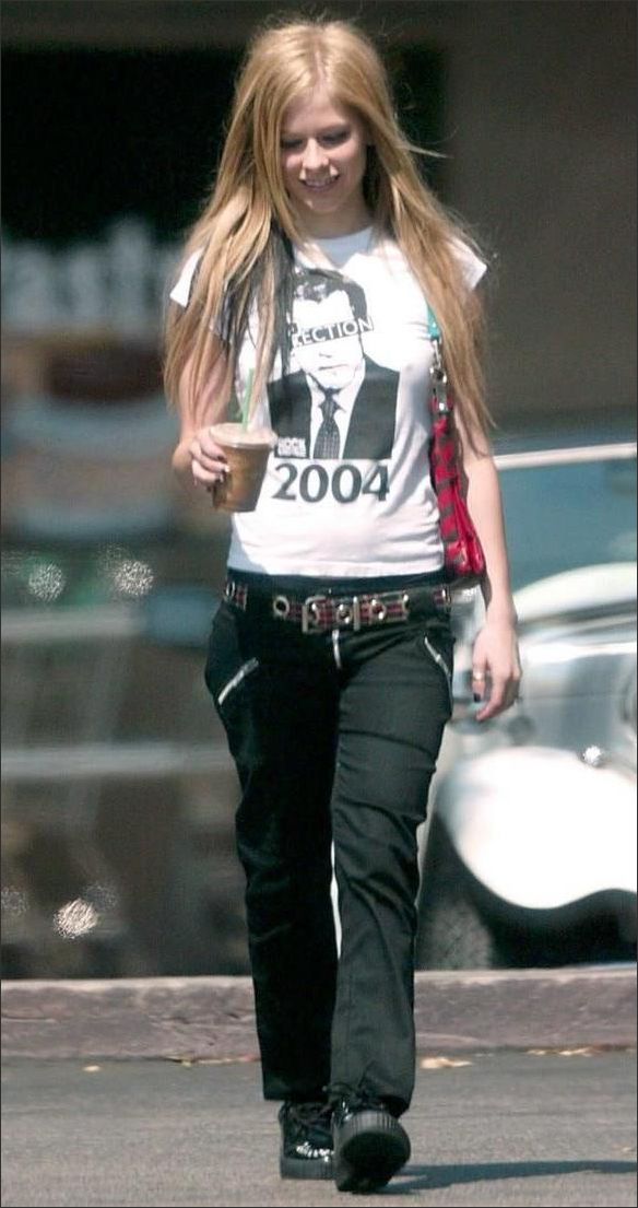 Avril Lavigne Picture 168