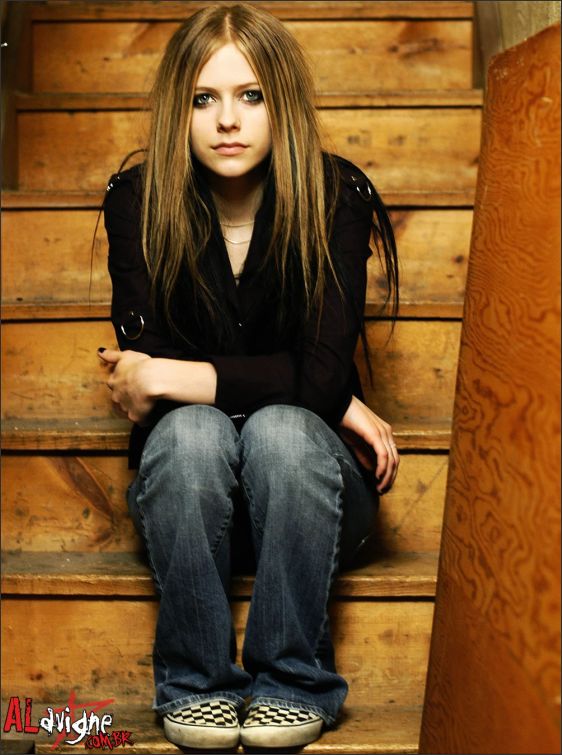 Avril Lavigne Picture 173