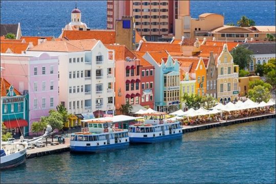 Curacao: What about to get plenty of fun in the sun?