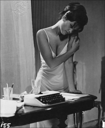 8½ (1963) - Claudia Cardinale