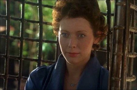 Emmanuelle (1974) - Sylvia Kristel