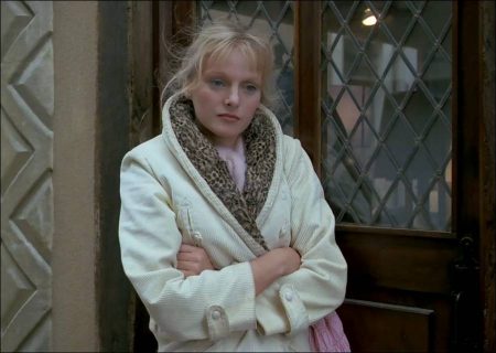 Le Beau Marriage (1982) - Arielle Dombasle