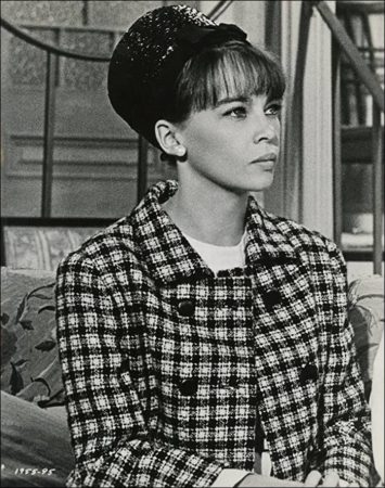 A Very Special Favor (1965) - Leslie Caron