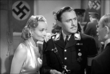 To Be or Not to Be (1942)