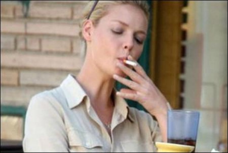 How Katherine Heigl is quitting smoking
