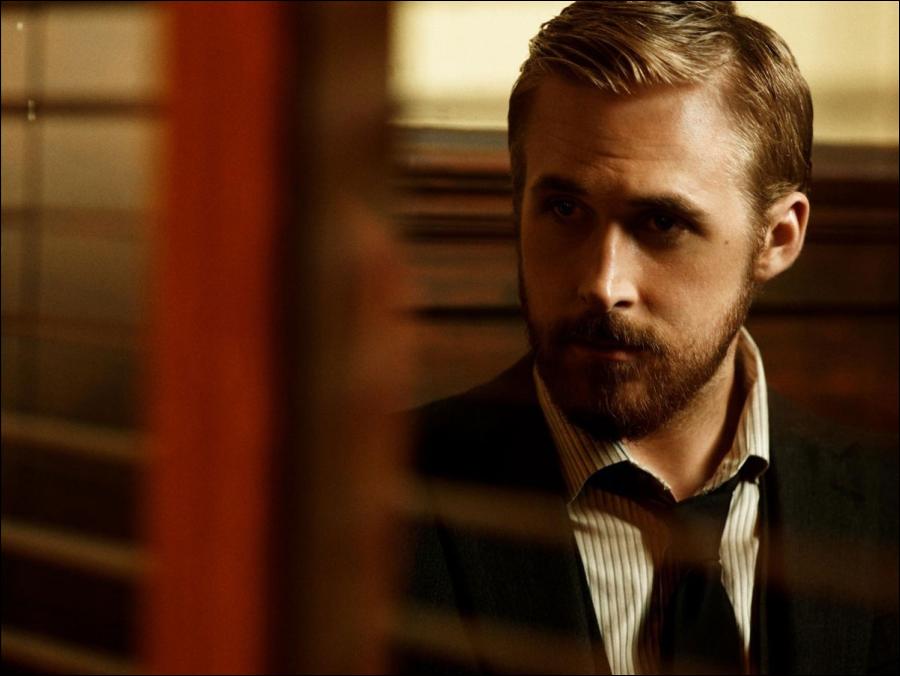 Ryan Gosling: He is so handsome and so popular