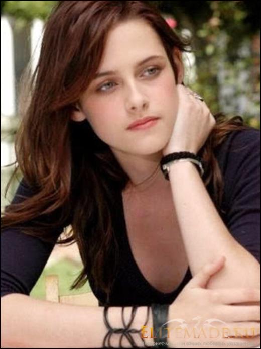 Kristen Stewart talks about 'Breaking Dawn' and other projects