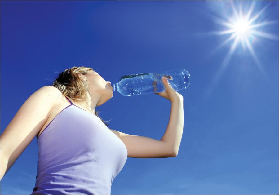 Drinking water before meals aids weight loss