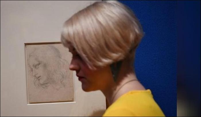 Leonardo da Vinci drawings go on display at Buckingham Palace