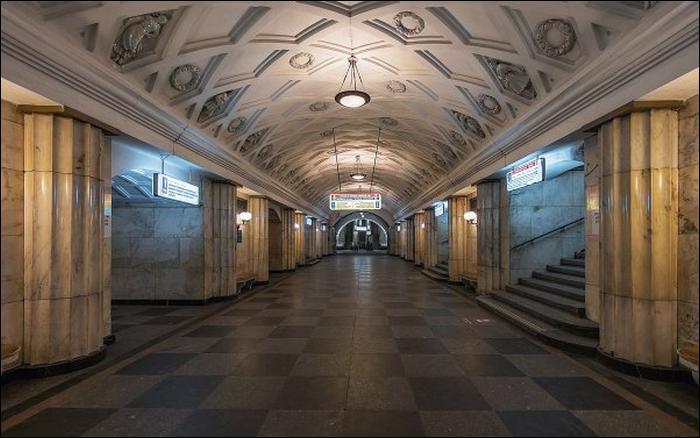 Subway stations like an art gallery in Moscow