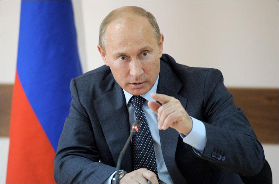 Putin: Soviet Union collapsed due to inefficient economy politics