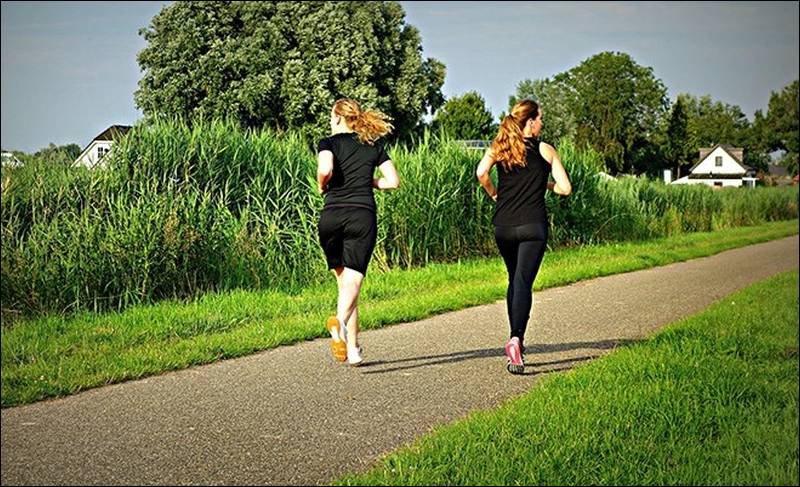 Defeat spring diseases by daily exercise