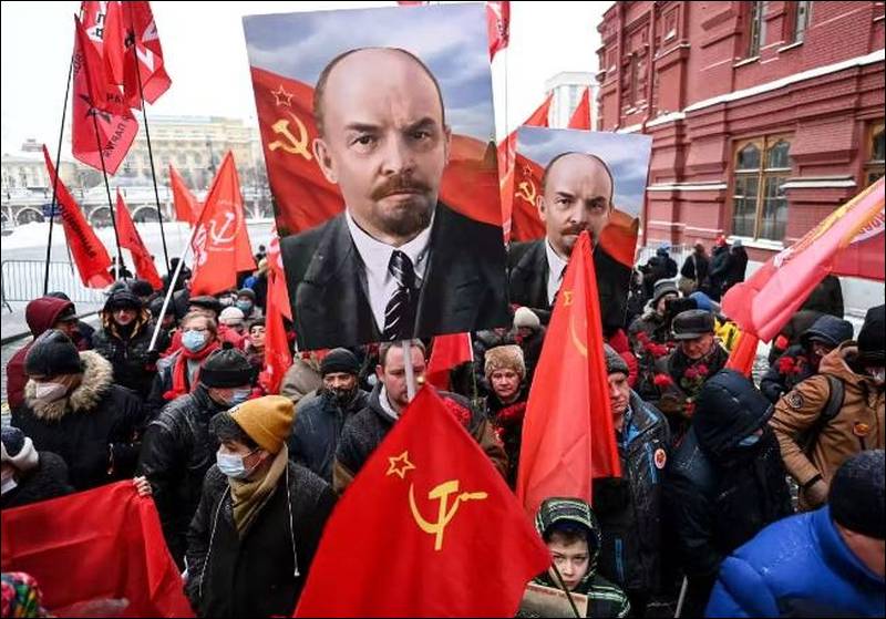 Russian media: People miss the Soviet Union years